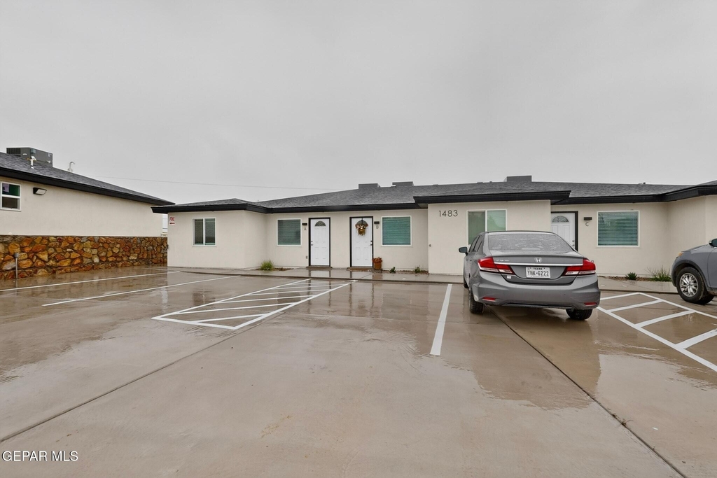 1483 O Sullivan Drive - Photo 2