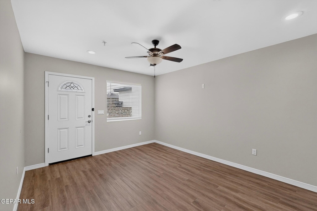 1483 O Sullivan Drive - Photo 4