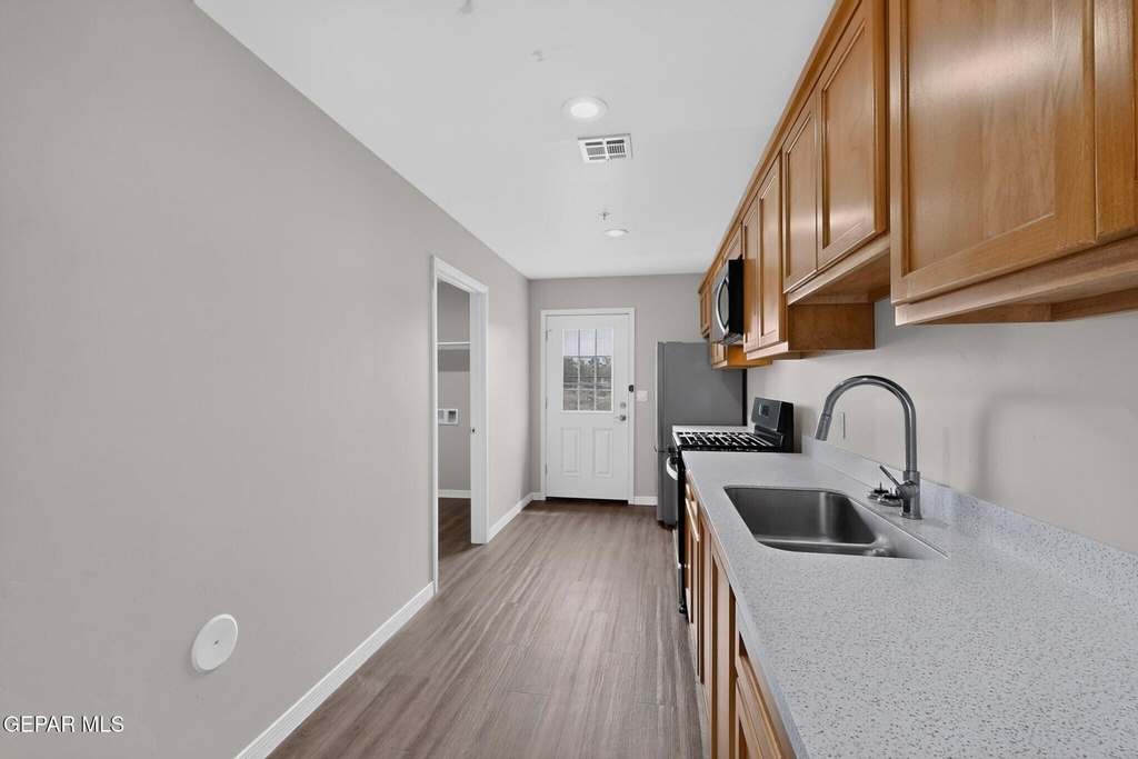 1483 O Sullivan Drive - Photo 12