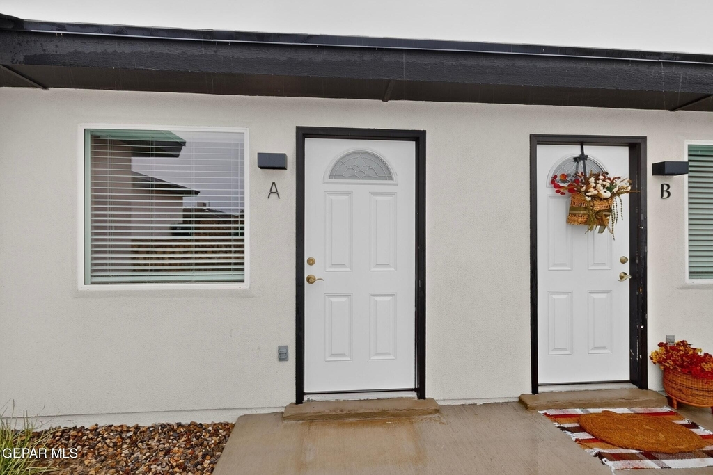 1483 O Sullivan Drive - Photo 3