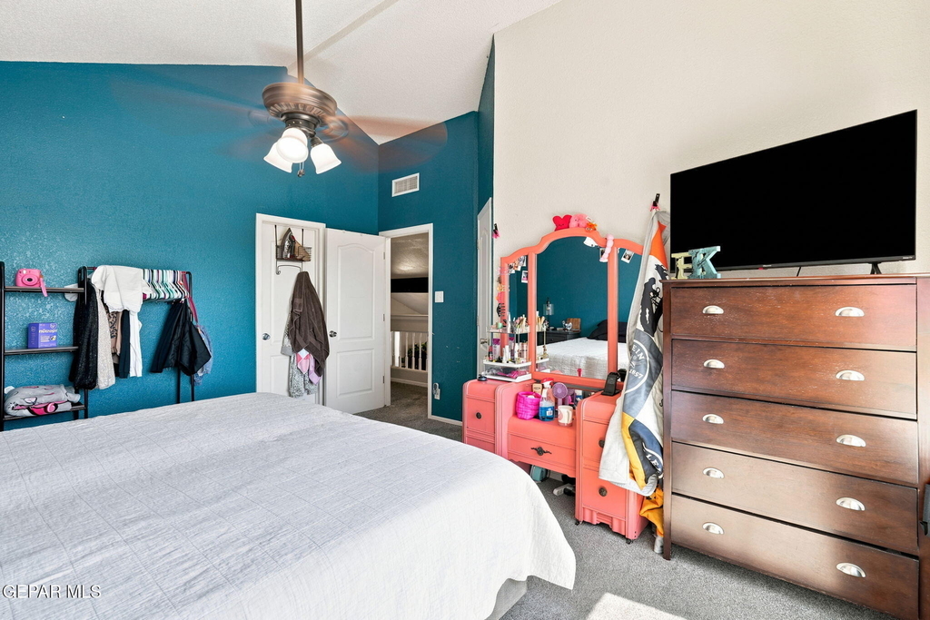2437 Fletcher Place - Photo 32