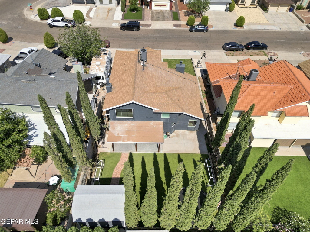2437 Fletcher Place - Photo 9