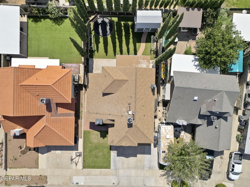 2437 Fletcher Place - Photo 6