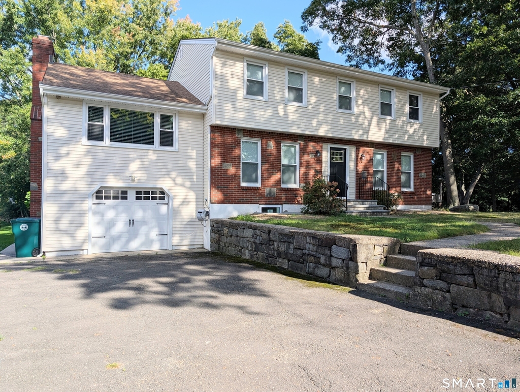 1996 Huntington Road - Photo 1