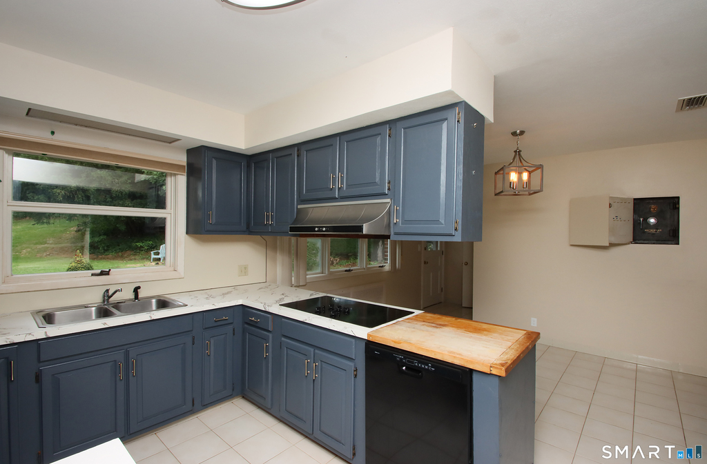85 Center Street - Photo 9