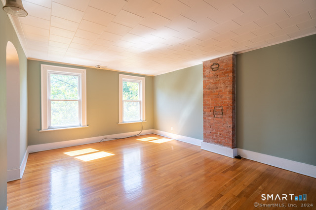 762 State Street - Photo 8