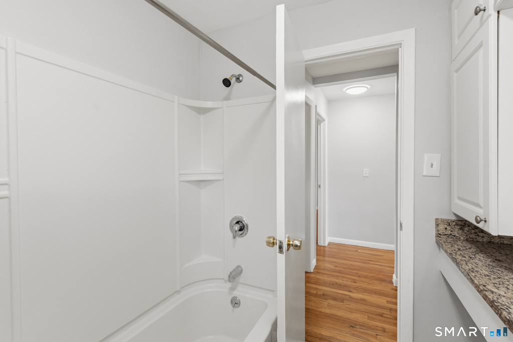 492 Fountain Street - Photo 11