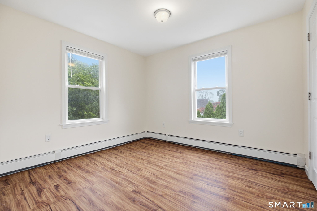 143 Kneen Street - Photo 3