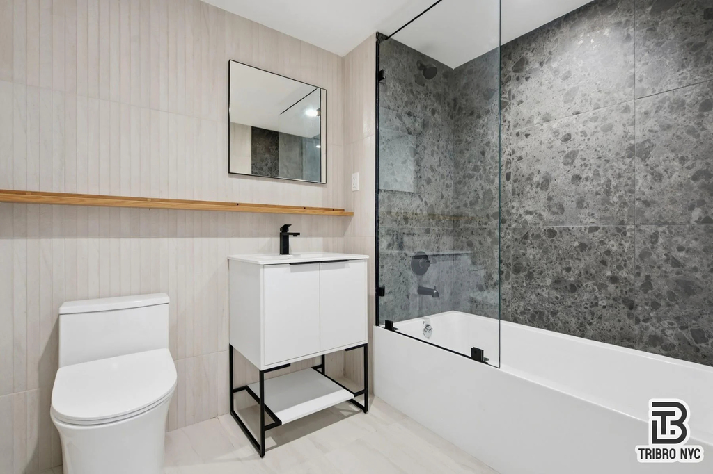 997 Rogers Avenue - Photo 4