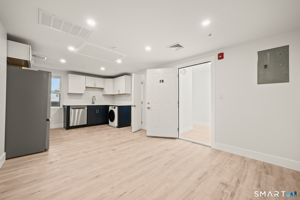 542 Main Street - Photo 3