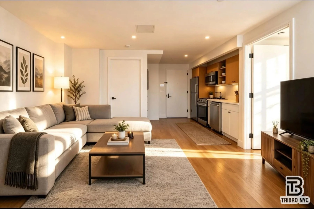 997 Rogers Avenue - Photo 1