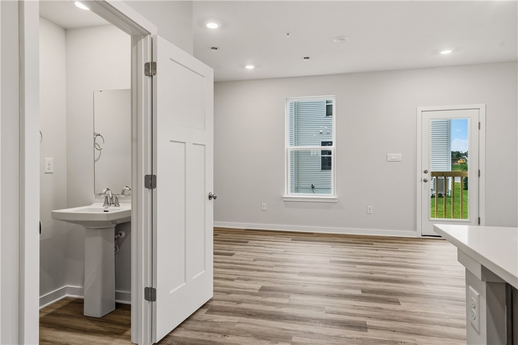 1015 Darcy Drive - Photo 10