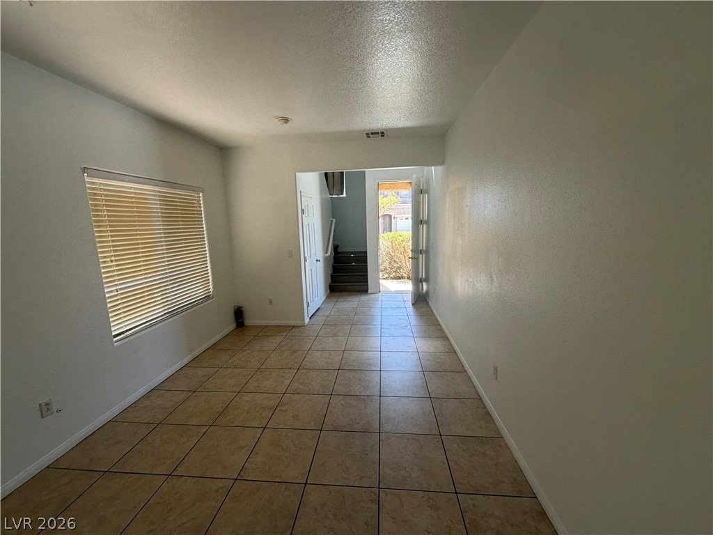 5566 Sun Temple Avenue - Photo 3