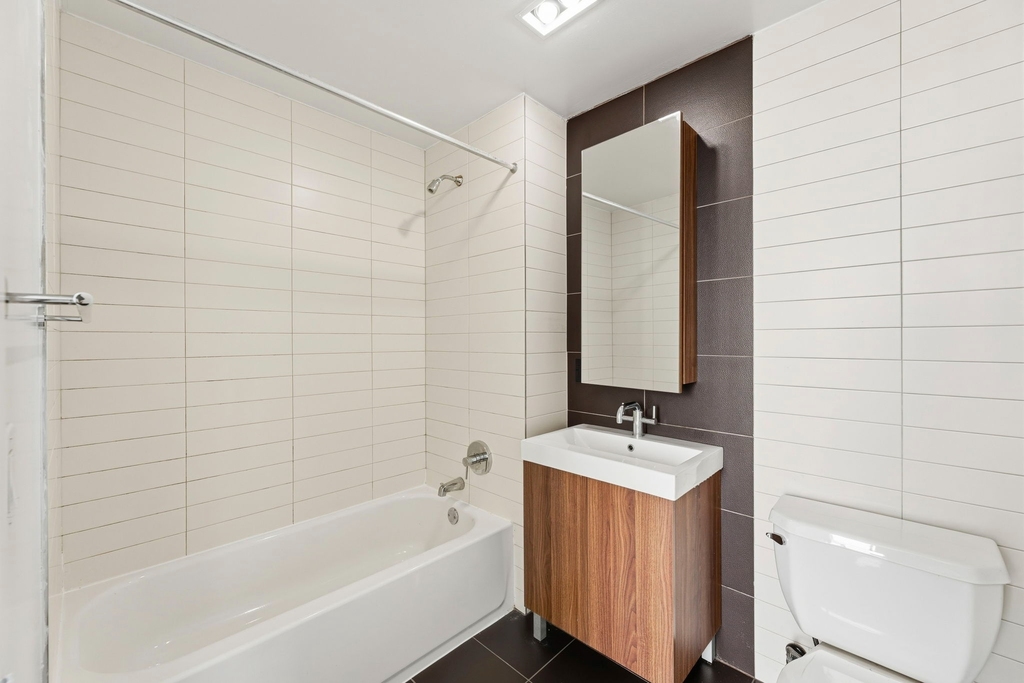 116 John Street - Photo 6