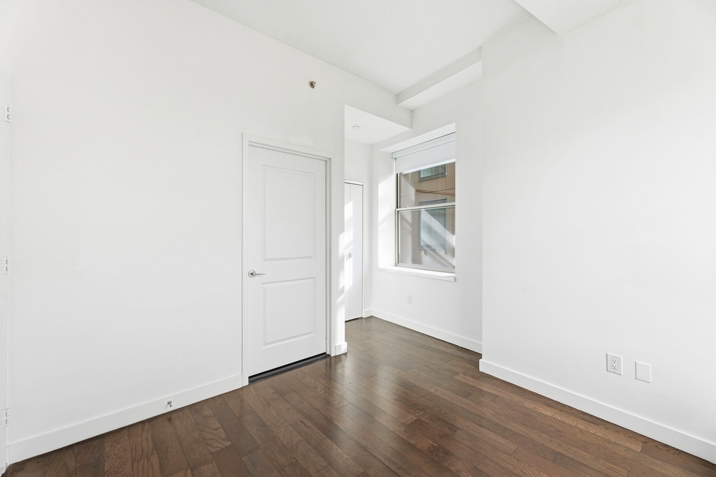 116 John Street - Photo 2