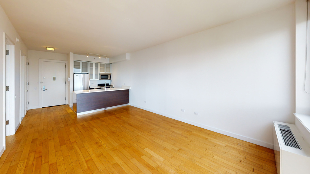 808 Columbus Ave - Photo 2