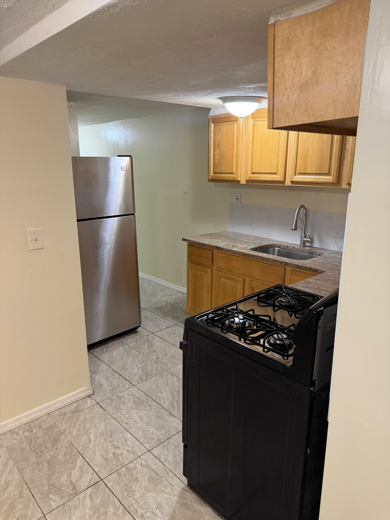 228 East 87th Street - Photo 4
