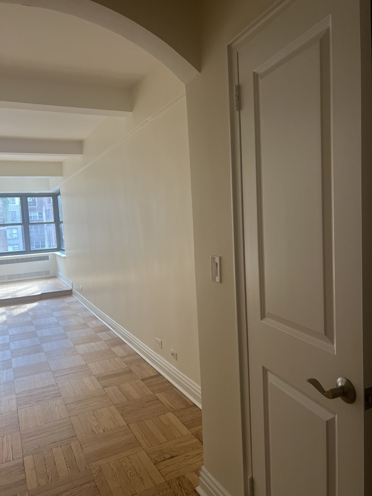 East 56th Street - Photo 1