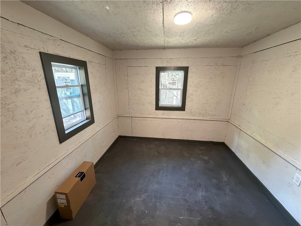 19 Copeland Street - Photo 3