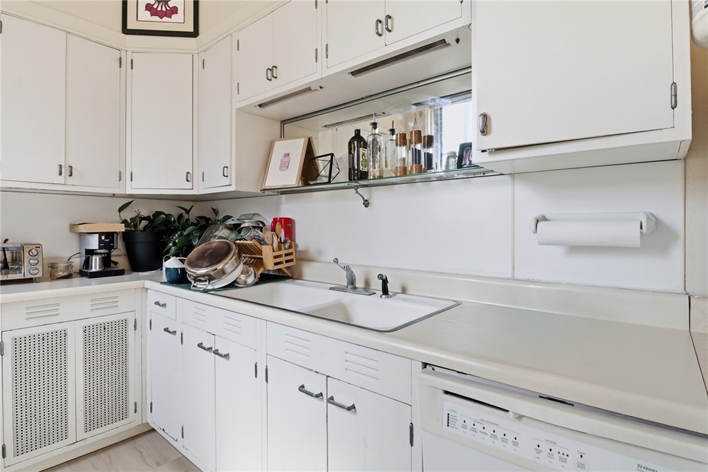 201 Pine Street - Photo 6