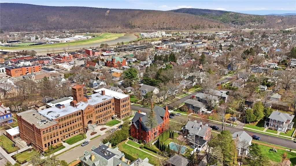 201 Pine Street - Photo 19