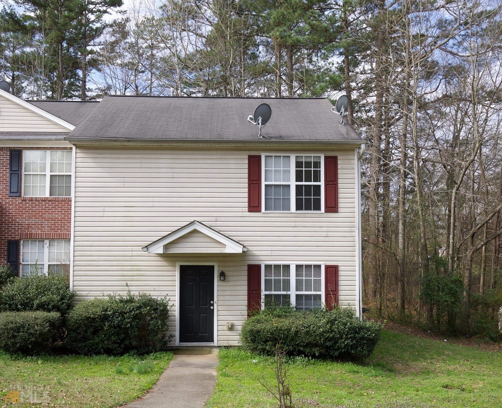 8260 Max Court - Photo 0