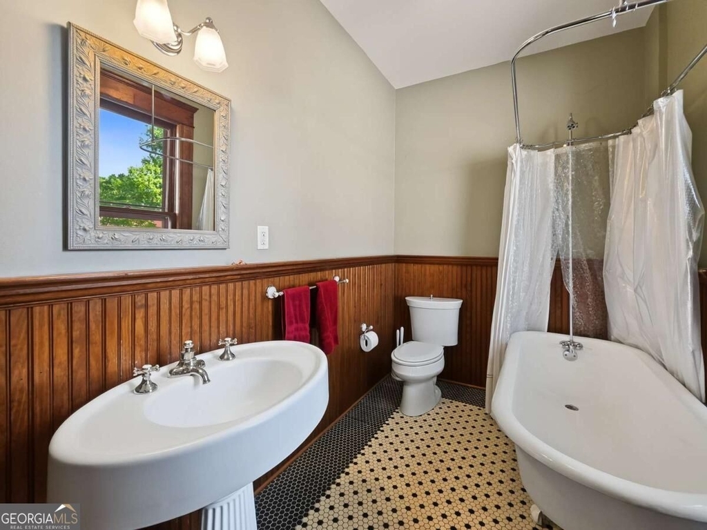 1059 Alta Avenue Ne - Photo 25