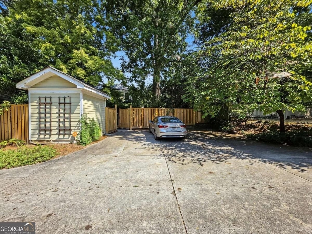 1059 Alta Avenue Ne - Photo 40