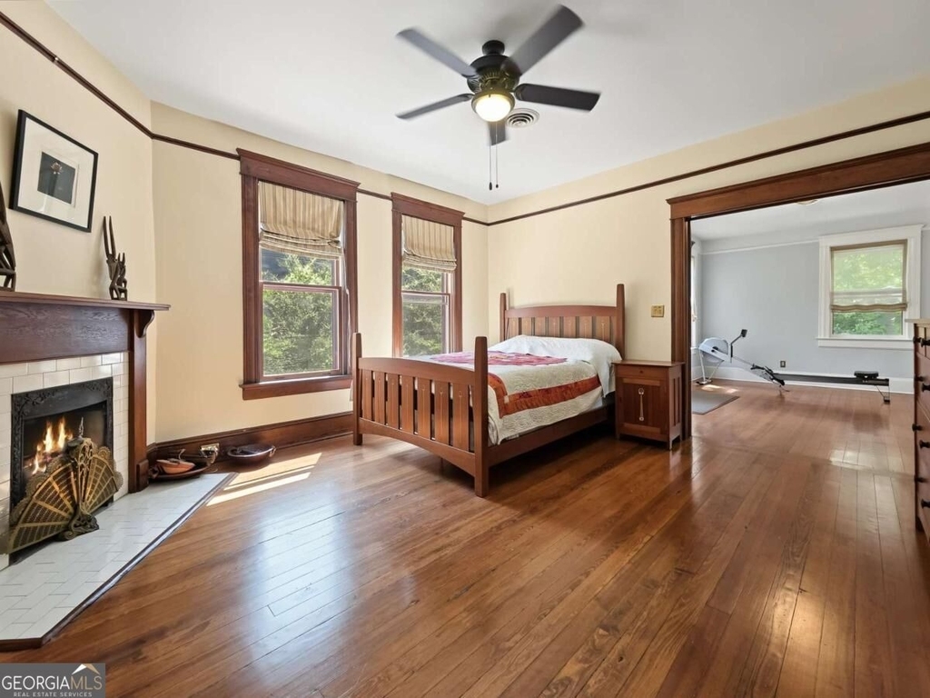 1059 Alta Avenue Ne - Photo 28