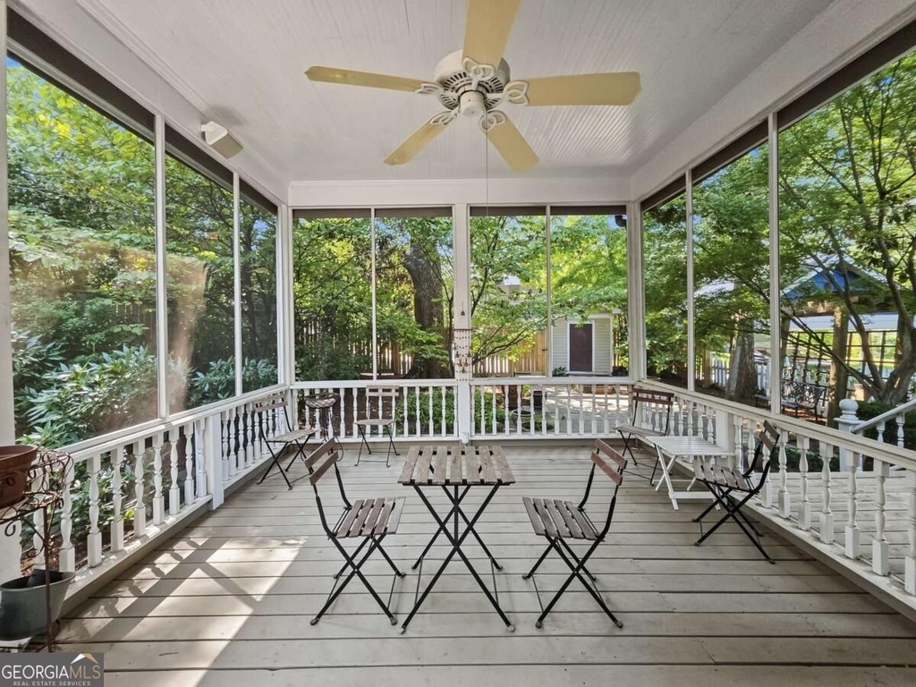 1059 Alta Avenue Ne - Photo 34