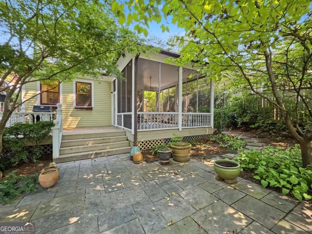 1059 Alta Avenue Ne - Photo 41