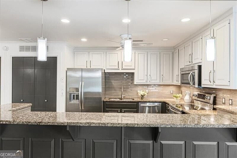 2100 Habersham Marina Road - Photo 32