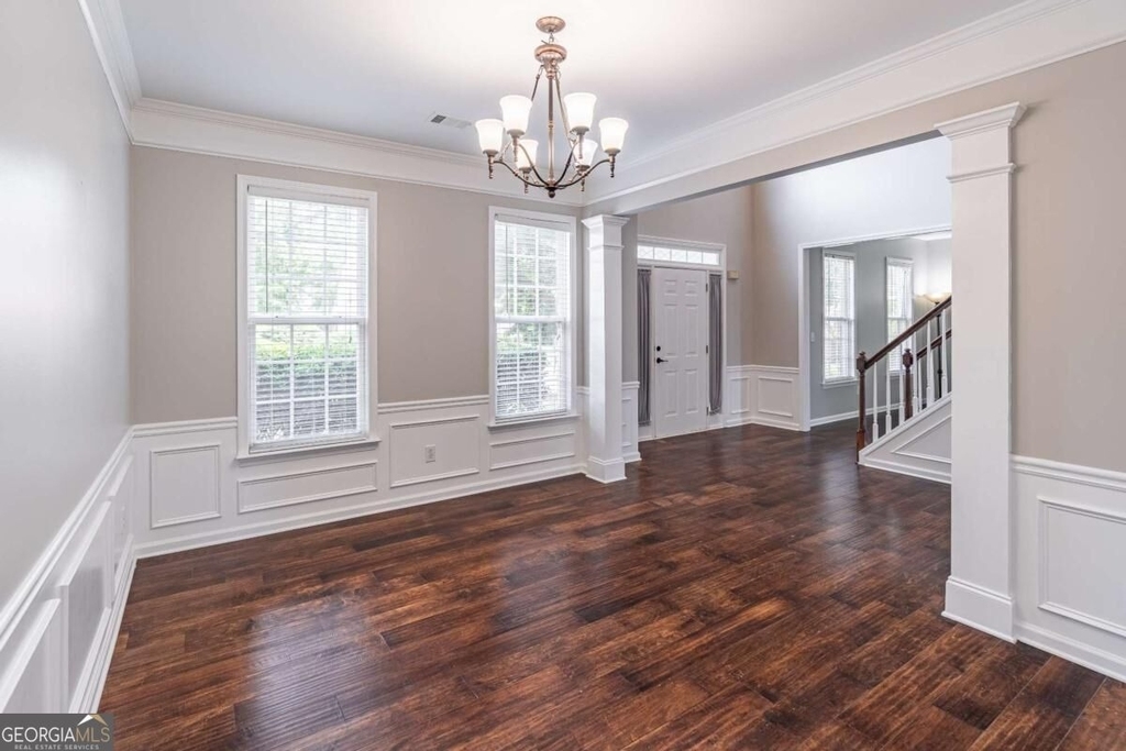 230 Albrighton Court - Photo 8