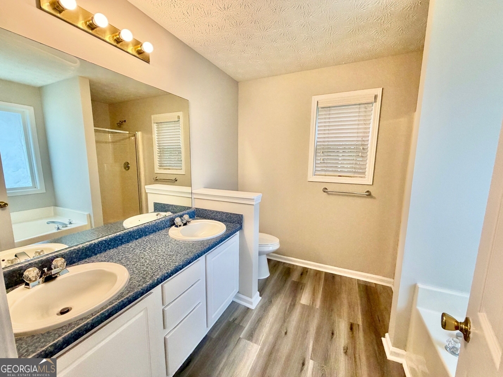 574 Hickeria Way - Photo 9