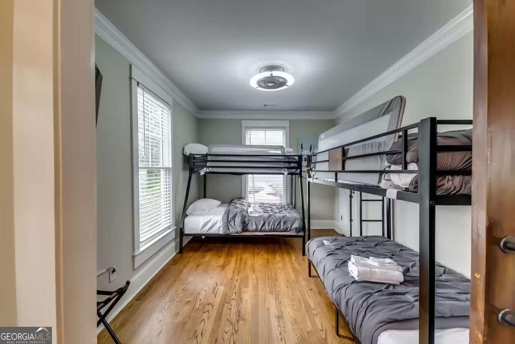 1362 Eubanks Avenue - Photo 3