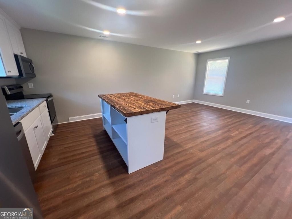 5907 Maiden Lane - Photo 2