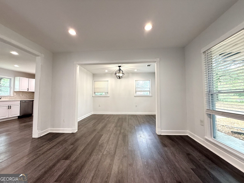 5456 Brownlee Road - Photo 10