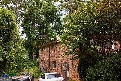 1425 Southland Vista Courts Ne - Photo 1