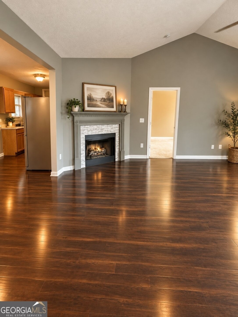 201 Derek Court - Photo 5
