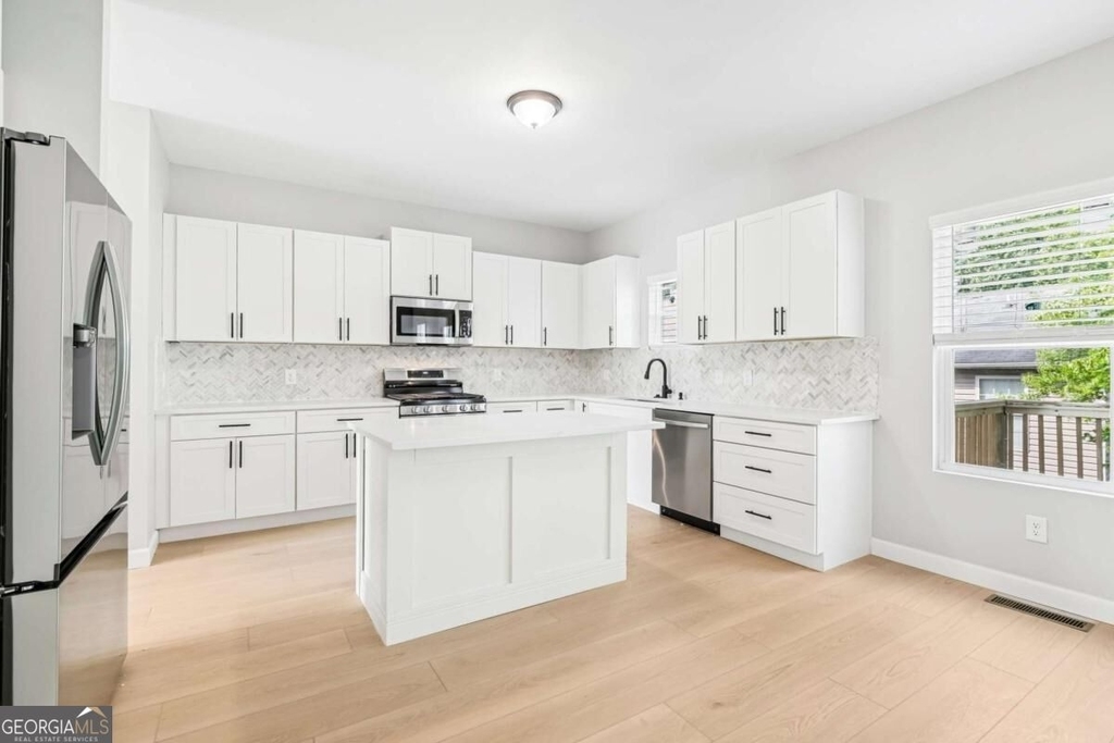 78 Crescent Commons - Photo 17