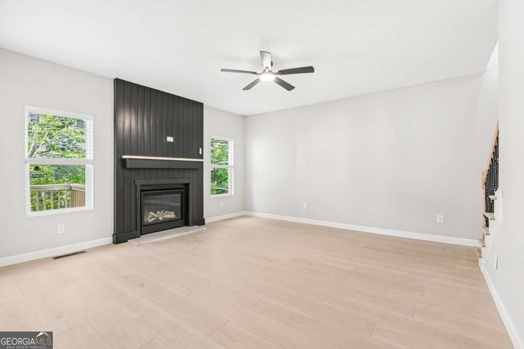 78 Crescent Commons - Photo 9