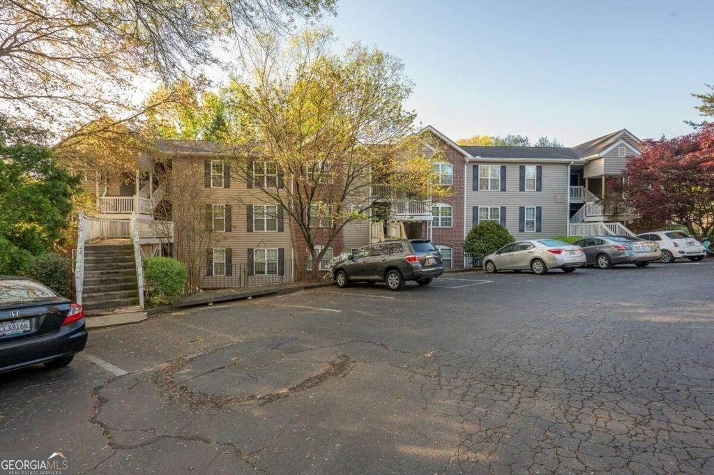 466 Teal Court - Photo 0