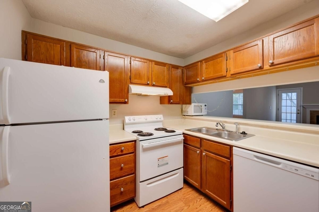 466 Teal Court - Photo 5