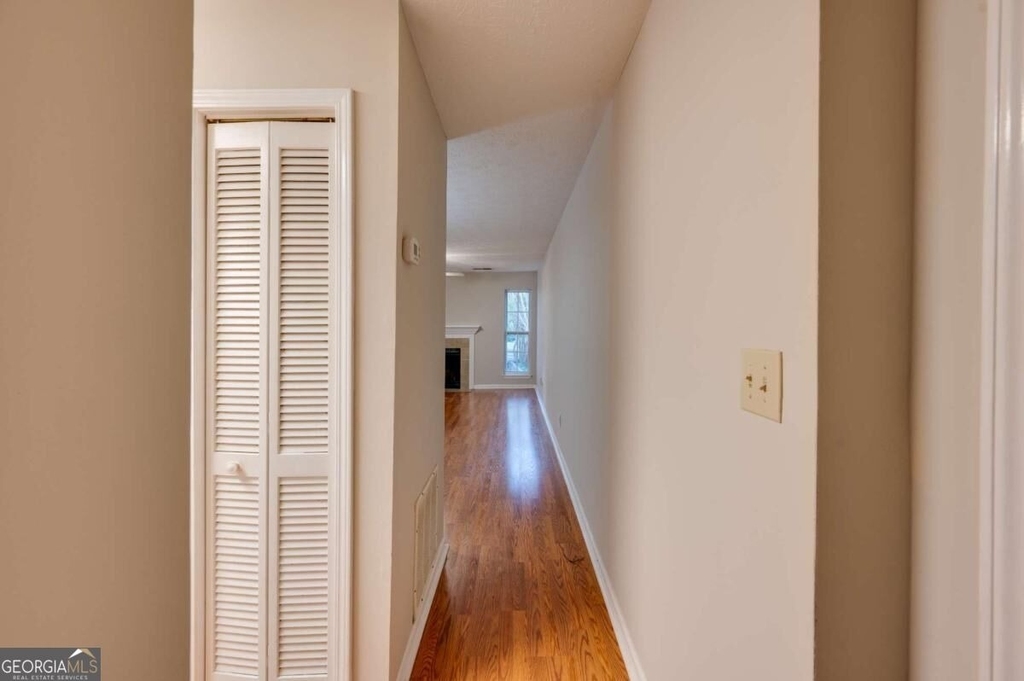 466 Teal Court - Photo 3