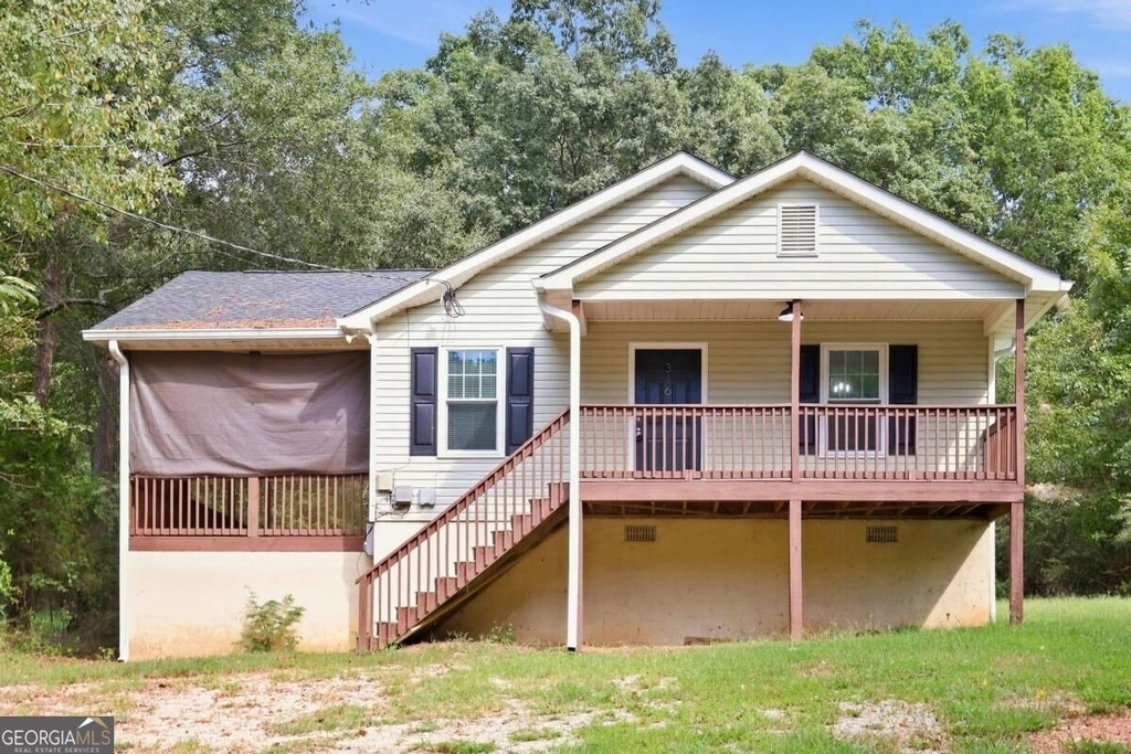 316 Eleanor Drive - Photo 0