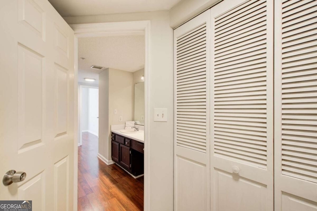 199 14th Street - Photo 20