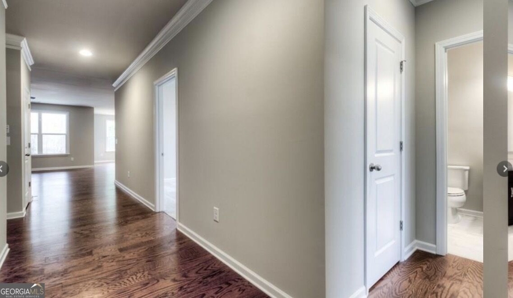 163 Archie Way - Photo 1