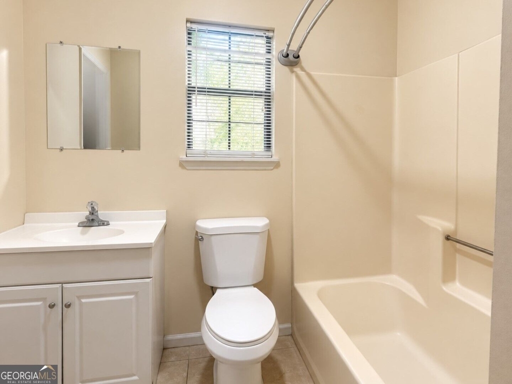 200 N West Street - Photo 15