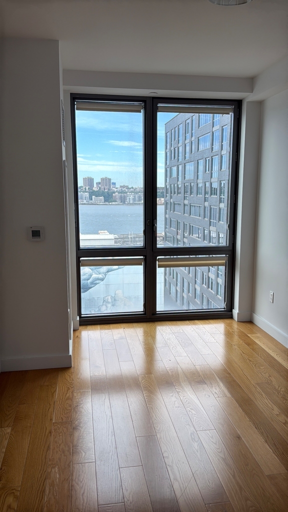 11th Ave & West 57th St  - Photo 3