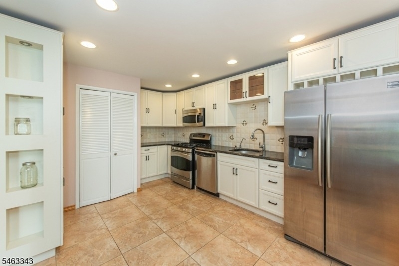 3 Jennifer Dr - Photo 5